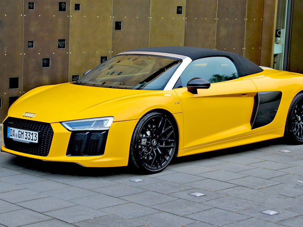 2.Audi R8_more-PS_FRIZZmag.jpg